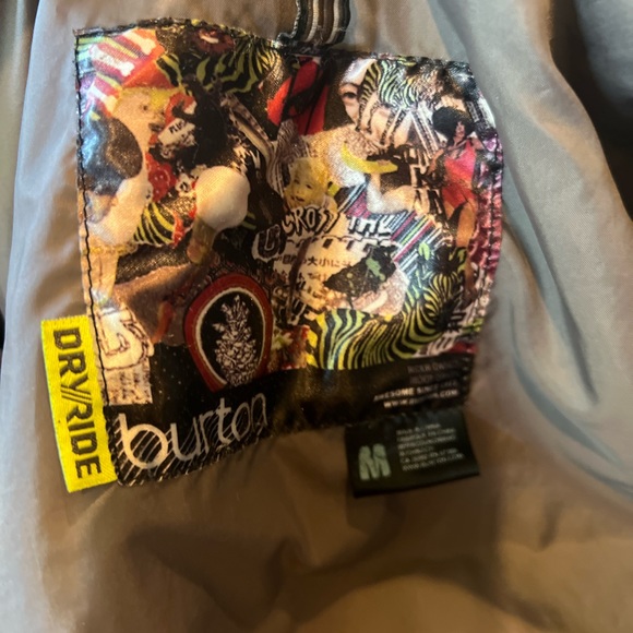 Burton dry ride black snowboard/ski jacket - Picture 10 of 10
